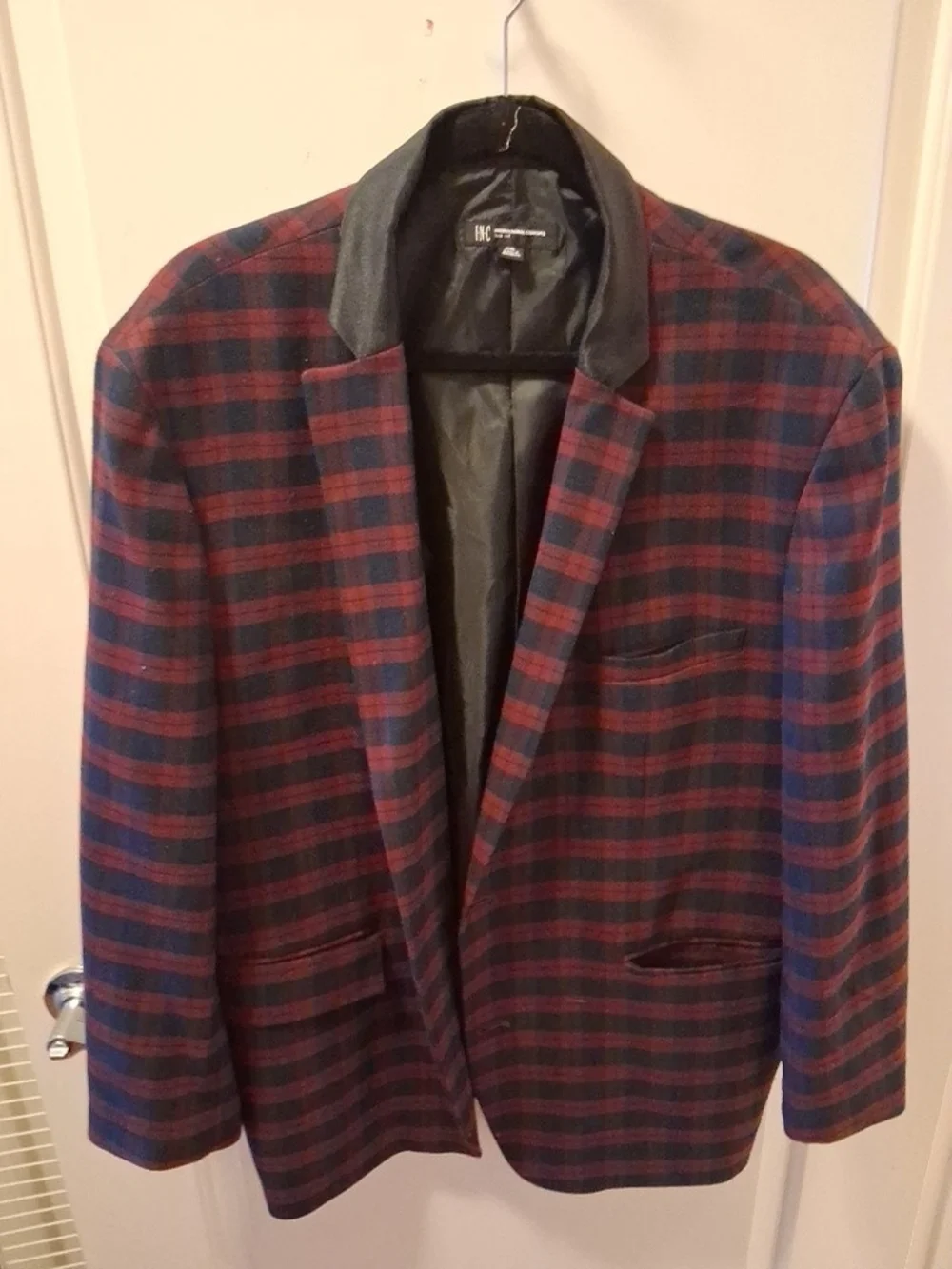 INC Men's Red & Blue Plaid Sport Coat (Free Matching Bowtie)